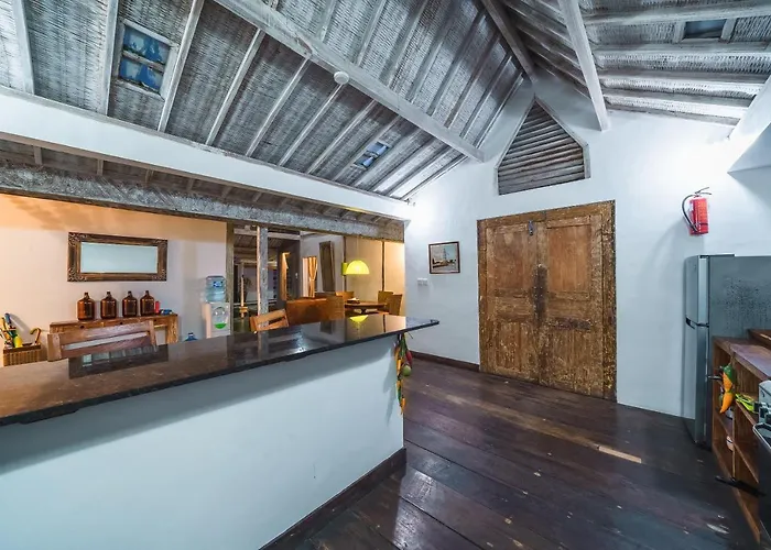 West - Charming 2 Bdr In Oberoi - Perfect Location! * Seminyak