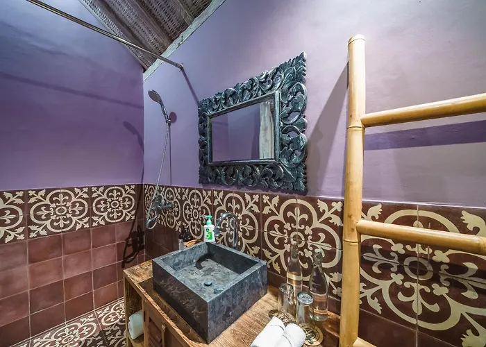 West - Charming 2 Bdr In Oberoi - Perfect Location! * Seminyak
