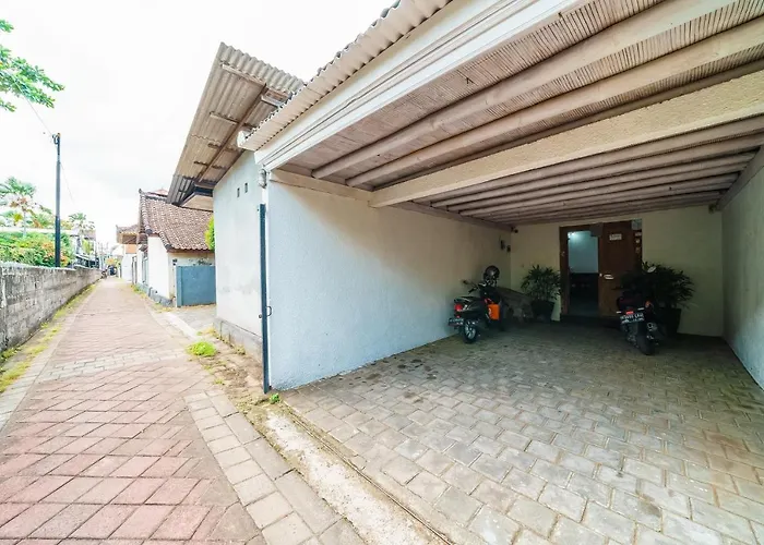 Villa West - Charming 2 Bdr In Oberoi - Perfect Location!