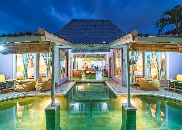 Villa West - Charming 2 Bdr In Oberoi - Perfect Location! Seminyak