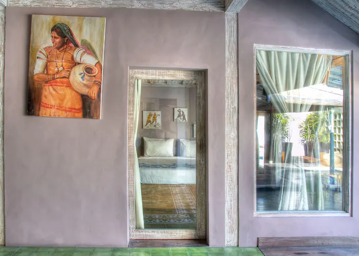 West - Charming 2 Bdr In Oberoi - Perfect Location! *