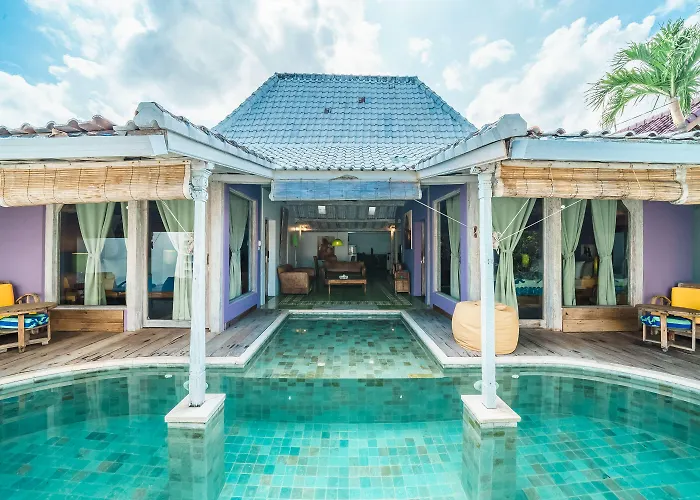 West - Charming 2 Bdr In Oberoi - Perfect Location!
