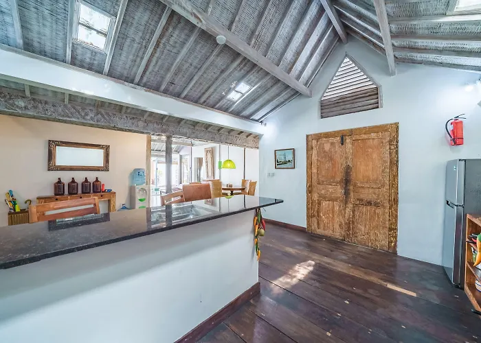 West - Charming 2 Bdr In Oberoi - Perfect Location! * Seminyak